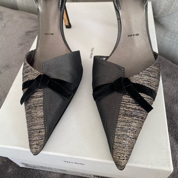 Vera Wang Slingback - Picture 3 of 5